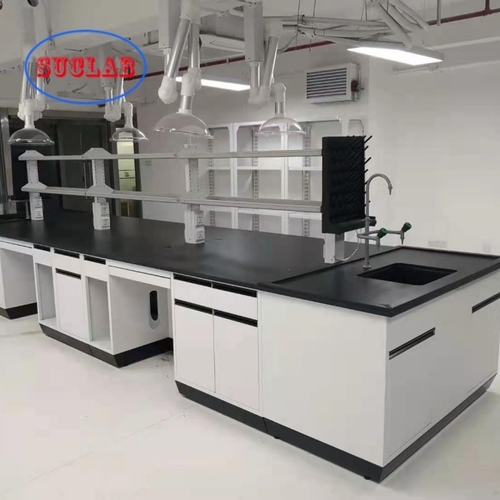 Últimas soluciones de la empresa sobre Suministro de bancos de laboratorio de química para el cliente MR.John en Malasia
