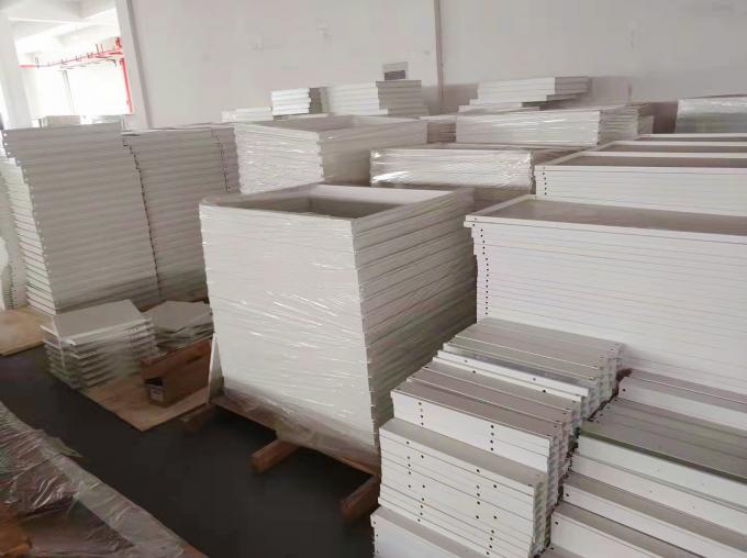 Bancos de trabajo de acero a prueba de herrumbre de laboratorio con el almacenamiento multiusos 7