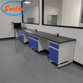 Buen precio El laboratorio fenólico del banco de laboratorio del hospital de la fabricación del OEM presenta fabricantes de los bancos de trabajo en línea