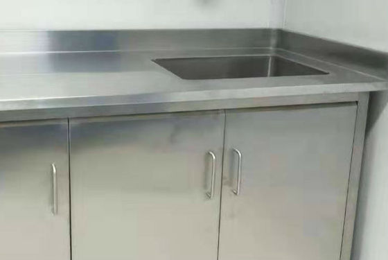 Buen precio Muebles de acero inoxidables del laboratorio de la escuela con la estabilización superficial de los pies ajustables en línea