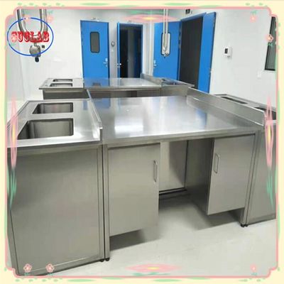 Buen precio 1500*750*900MM Banco de laboratorio de acero inoxidable con conexión de pernos en línea