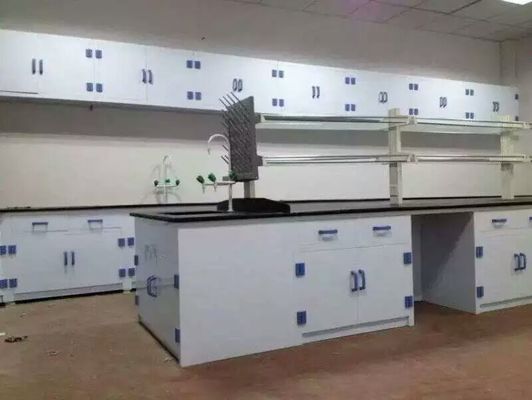 Buen precio Banco de trabajo químico del laboratorio de la venta caliente con el material de los PP para el buen precio en línea