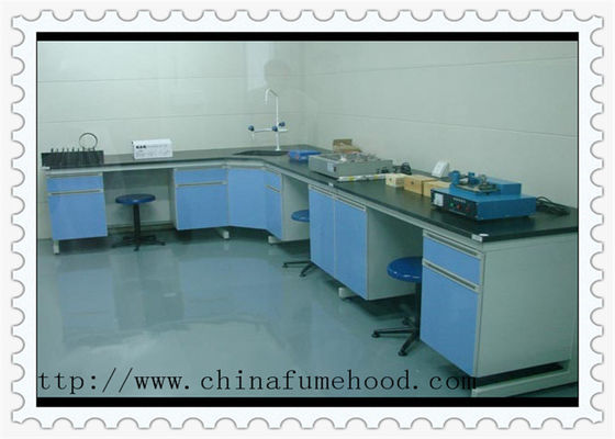 Buen precio Muebles de madera comerciales del laboratorio con la manija de la aleación de aluminio 2 años de garantía en línea