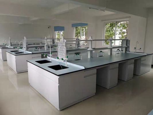 Buen precio Bancos de trabajo resistentes de laboratorio de los muebles del laboratorio de química del tamaño estándar del mejor álcali del precio con los estantes en línea